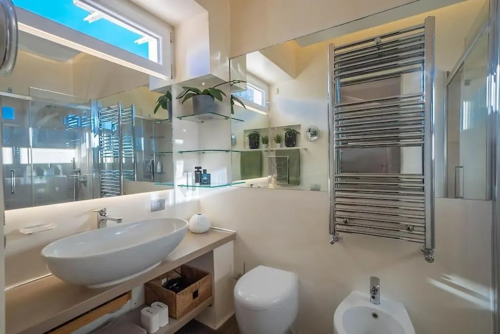 The Attic 'Panorama' Apartment Naples Italy